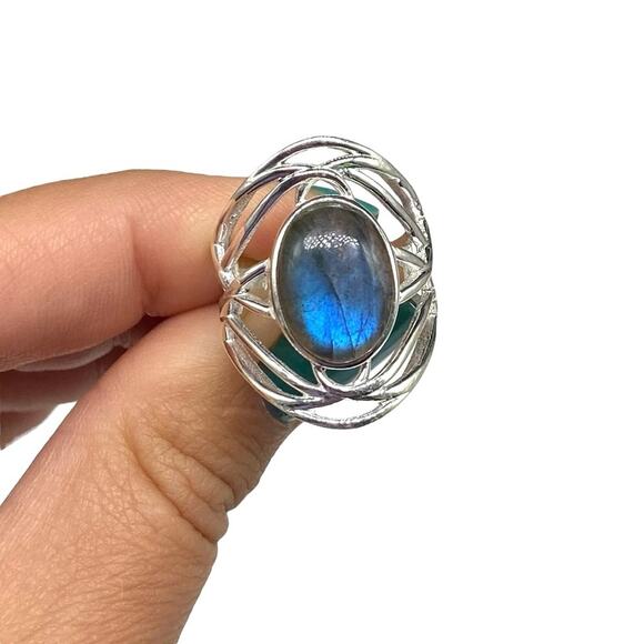 Labradorite Ring Size 6 Solid 925 Sterling Silver Oval Boho Statement Blue Flash - Picture 4 of 10